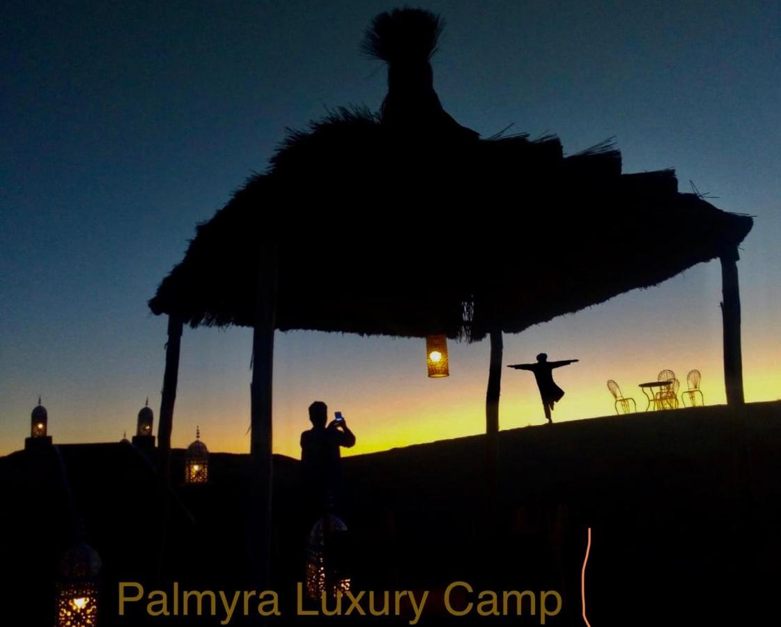 Palmyra Luxury Camp Hotel เมอร์ซูกา ภายนอก รูปภาพ